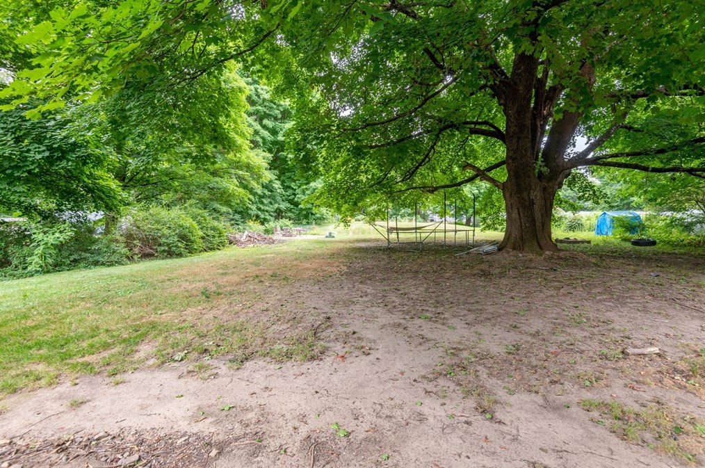 140 Washington St, Groveland, MA 01834