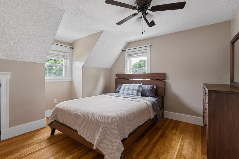 17 Lawrence St, Haverhill MA  01830-4029 exterior