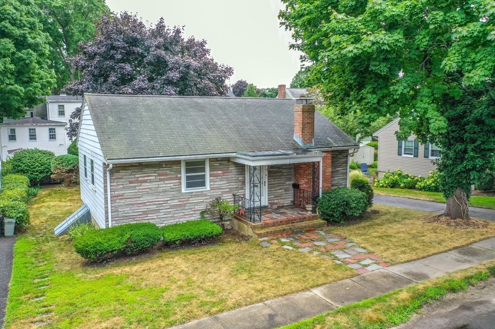 10 Westlund Rd, Belmont, MA 02478