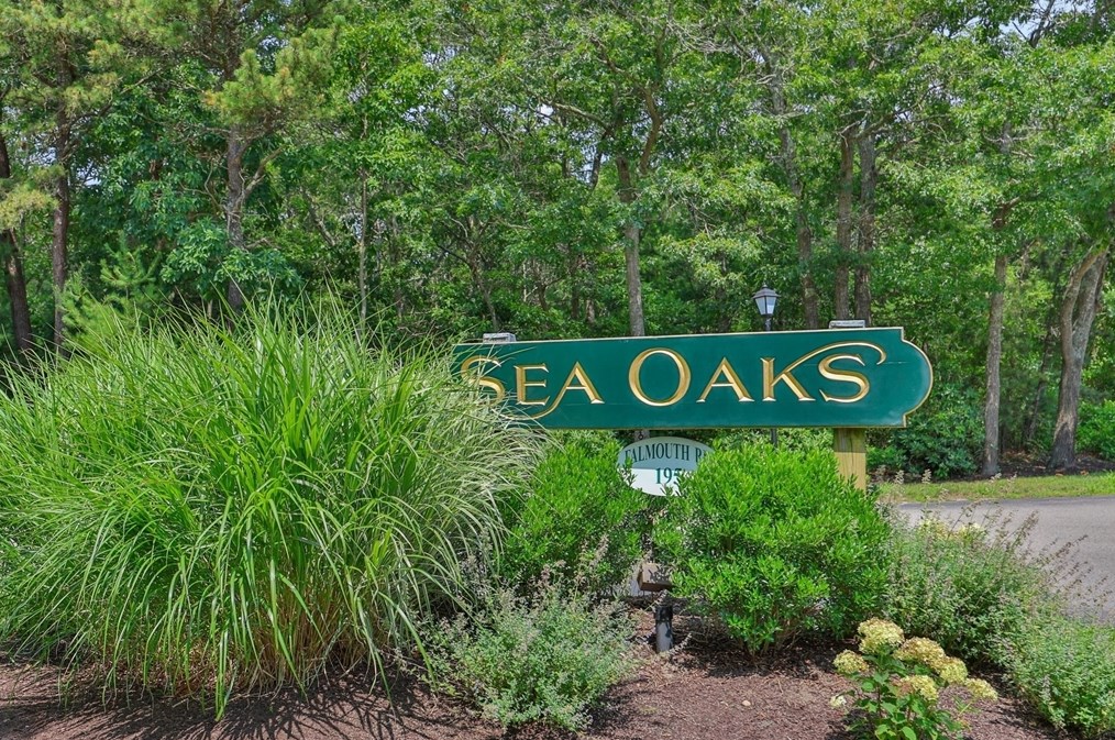 195 Falmouth Rd #5f, Mashpee, MA 02649