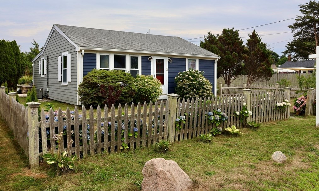 16 Pearl, Plymouth, MA 02360