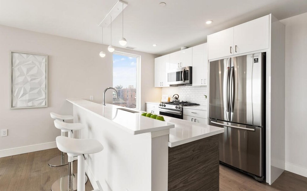 398 Cambridge St #206, Boston, MA 02134