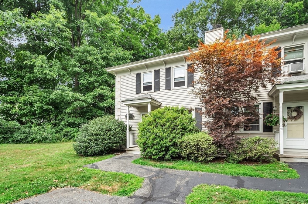 19 W Main St #9, Merrimac, MA 01860