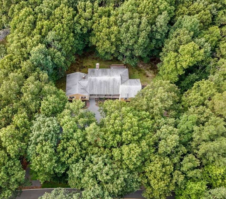 26 Danforth St, Rehoboth, MA 02769