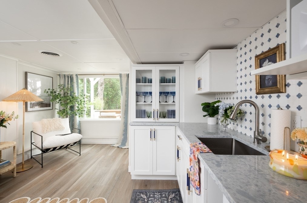 582 Nantasket Ave, Hull MA  02045-2331 exterior