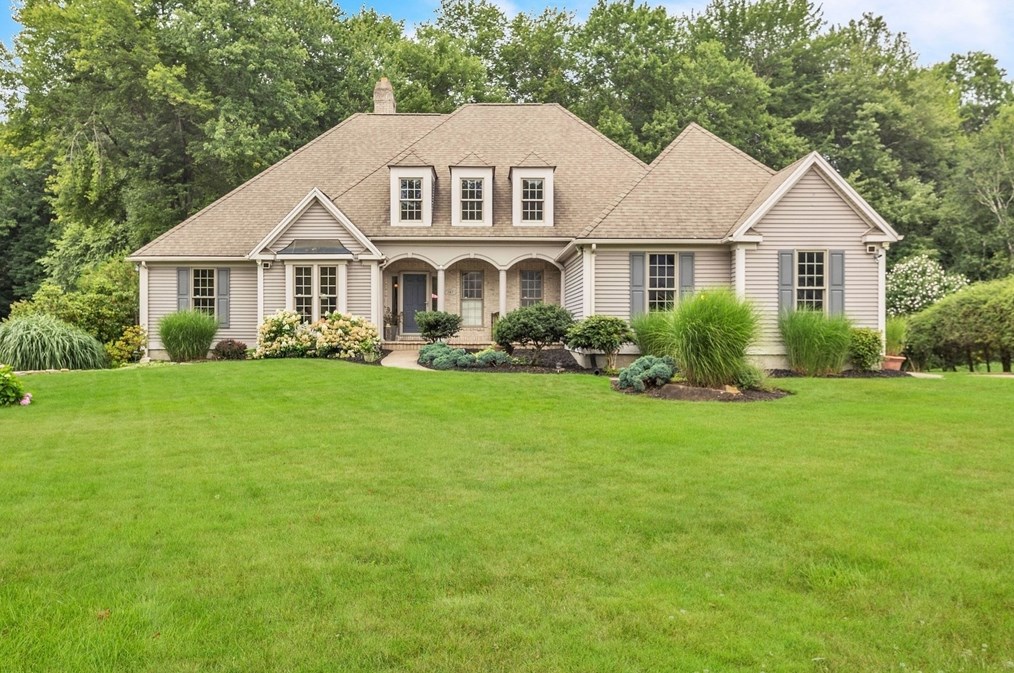 147 Peachstone Glen, West Springfield, MA 01089