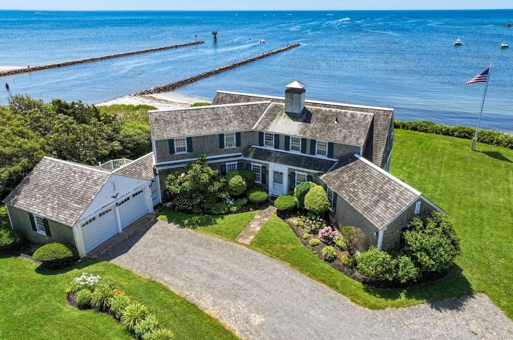 8 Mill Rd, Harwich, MA 02646