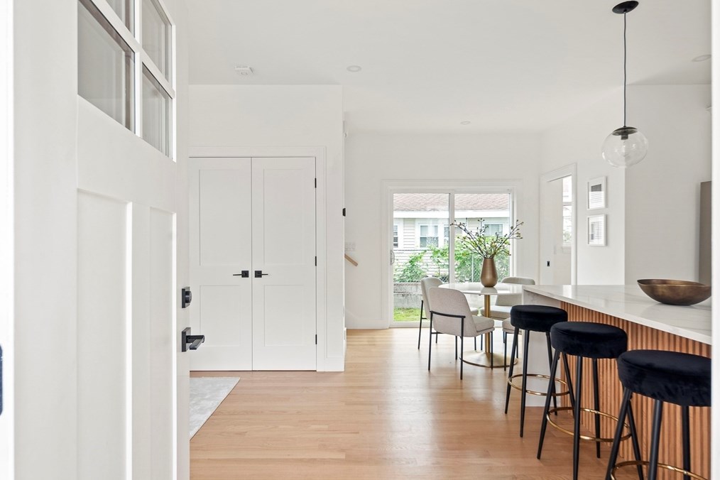 43 Kelvin St #43, Everett, MA 02149