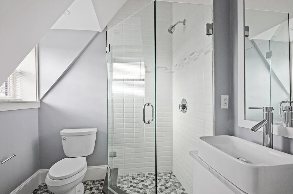 324 Tappan St #2, Brookline, MA 02445