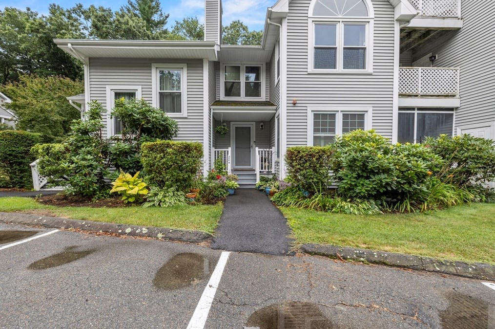 600 County St, Taunton, MA 02780 exterior