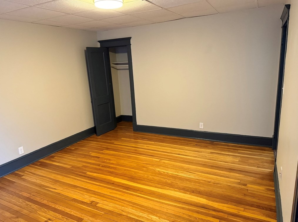 20 Mattoon St #6, Springfield, MA 01105