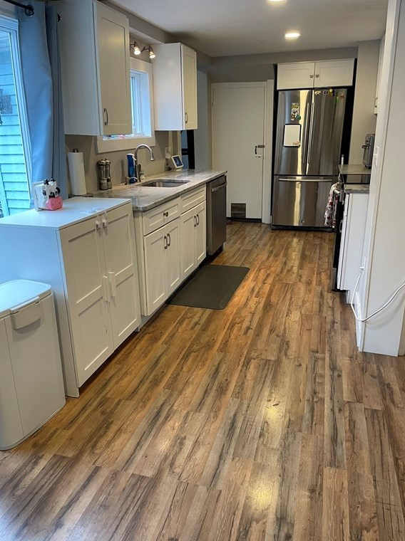 5 Eaton Pl, Leominster, MA 01453