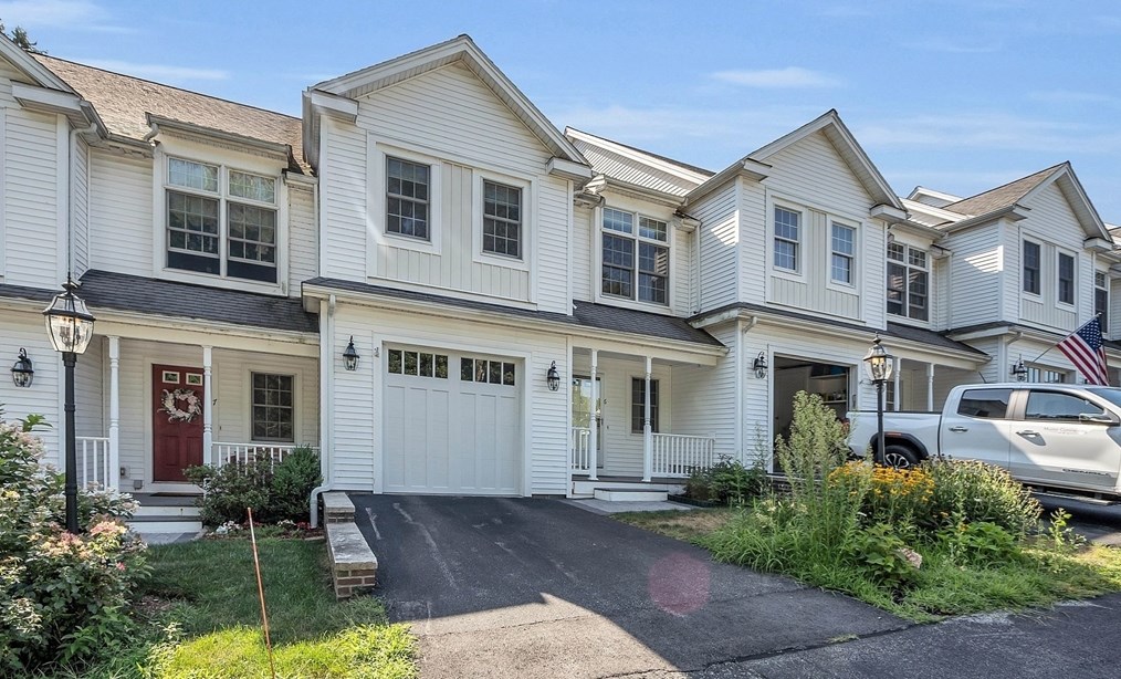 85 N Main St #6, Uxbridge, MA 01569
