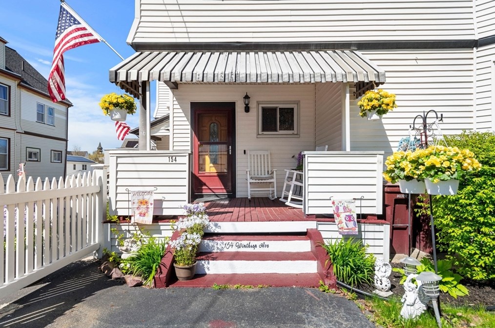 154 Winthrop Ave, Revere MA 02151-3915 exterior