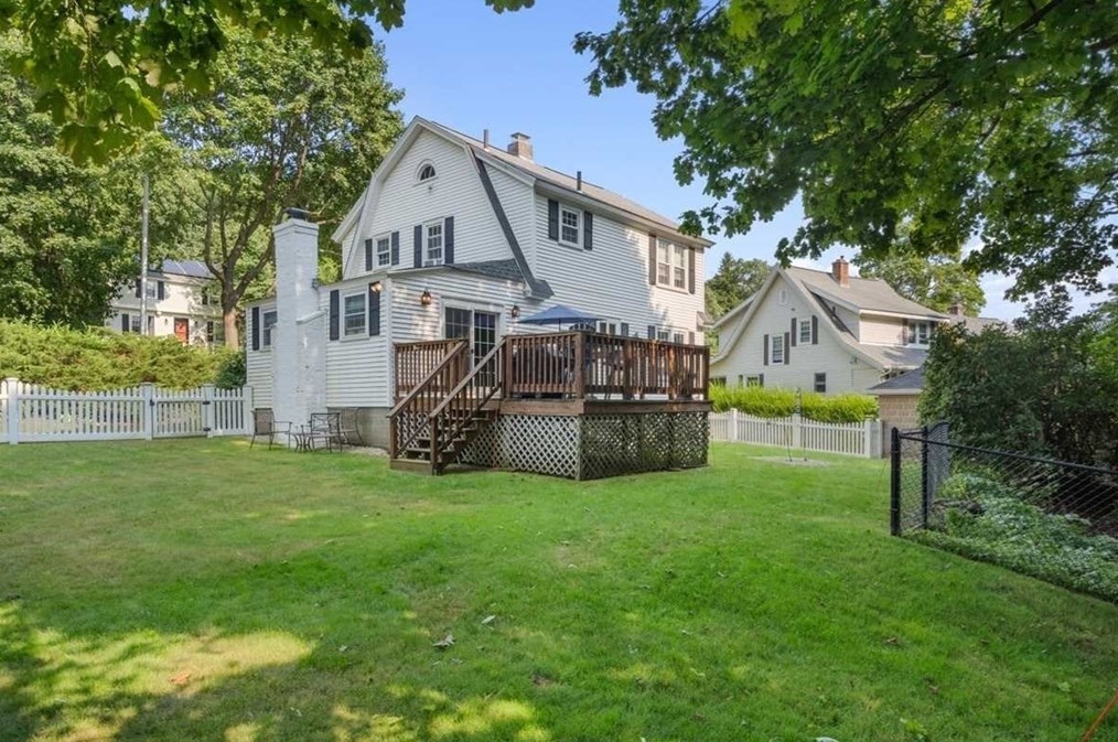 61 Havelock Rd, Worcester, MA 01602