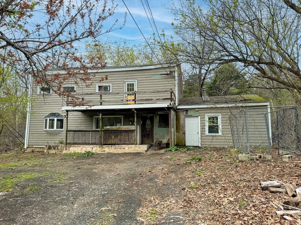 26 Parallel St, Salem, MA 01970