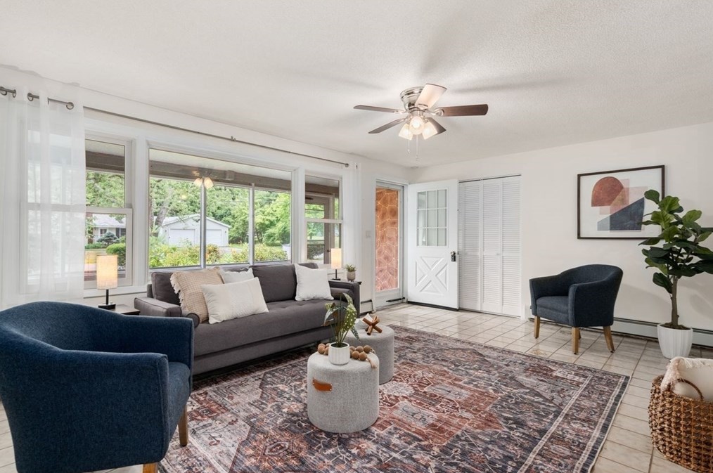 10 Temi Rd, Chelmsford, MA 01824