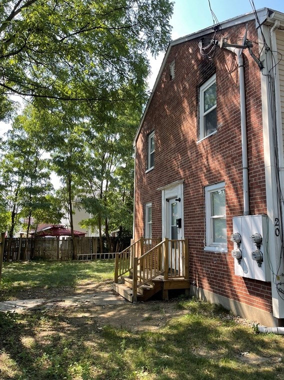 20-24 Baldwin St, Springfield, MA 01104