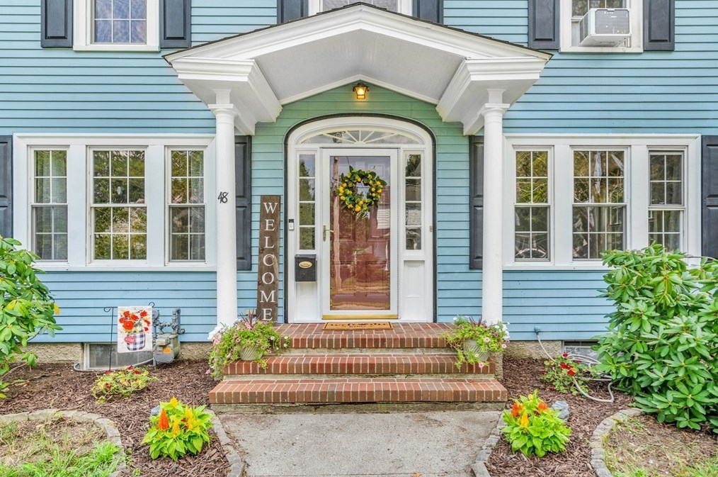 48 Florence St, Hudson, MA 01749