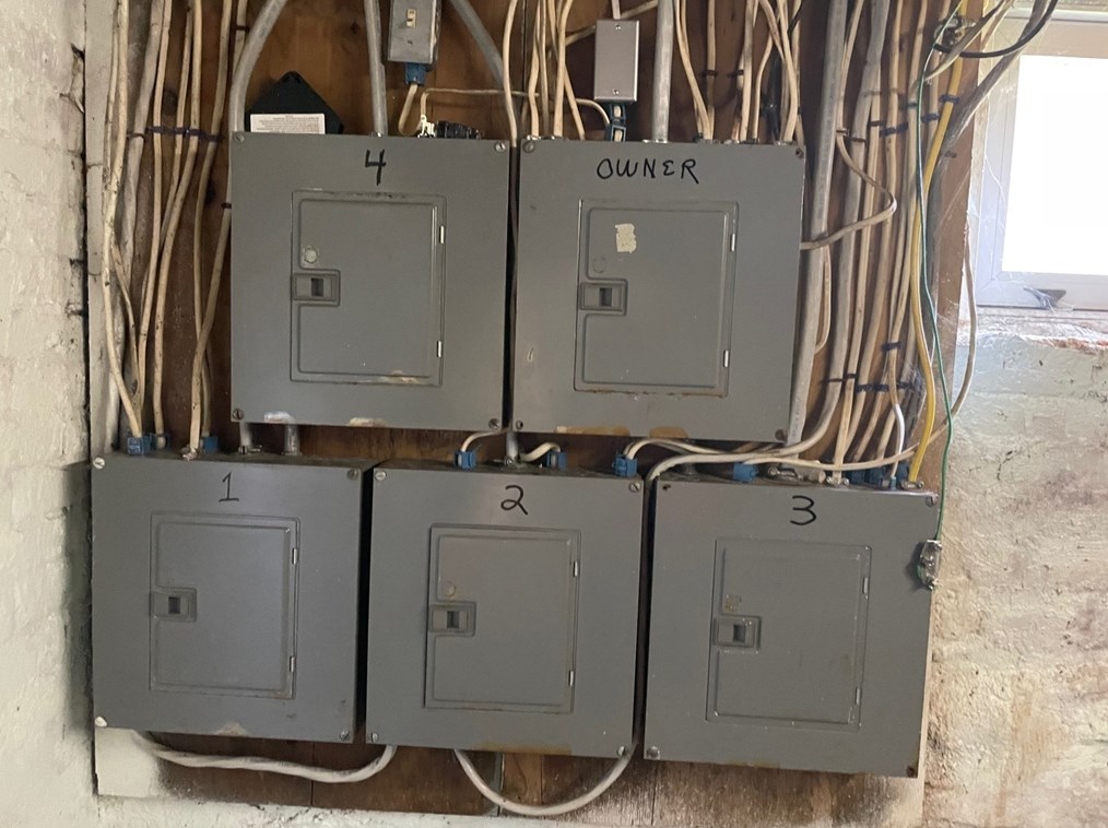 142 West St, Worcester MA 01609-2218 exterior