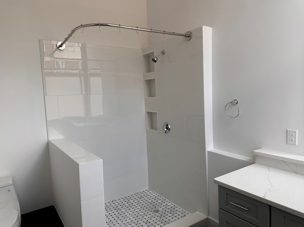 90 Washington St #204, Taunton, MA 02780