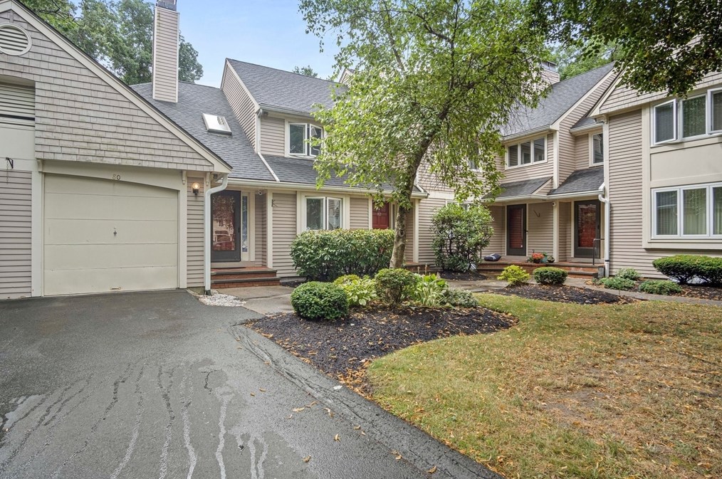 80 Jasper Ln #80, Randolph, MA 02368