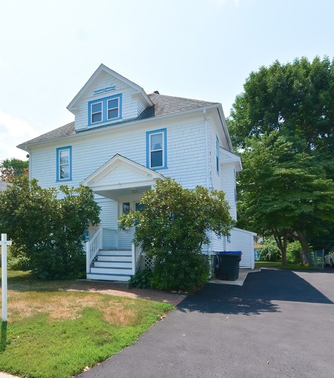 248 Oakland Ave, Methuen, MA 01844-2436