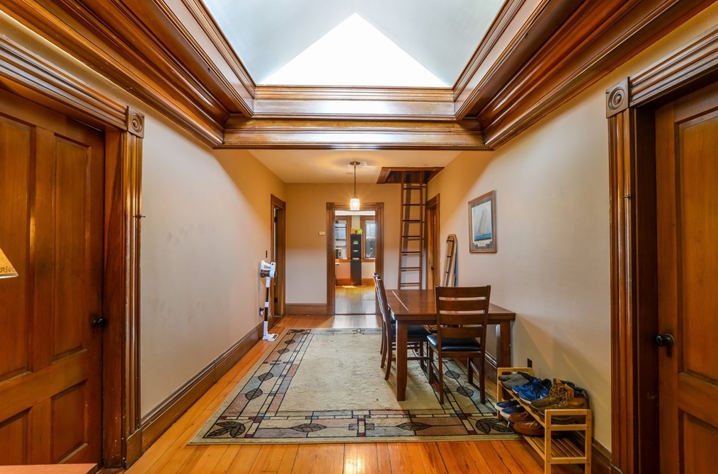 71 Hawthorn St, New Bedford MA  02740-3423 exterior