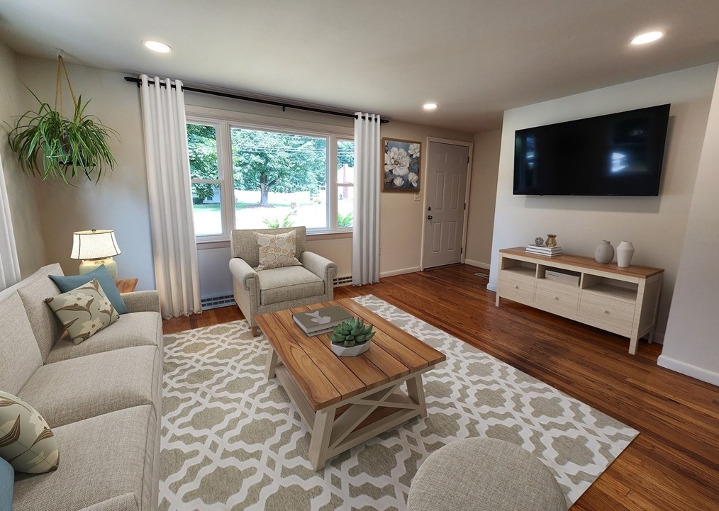 747 Central St, East Bridgewater, MA 02333