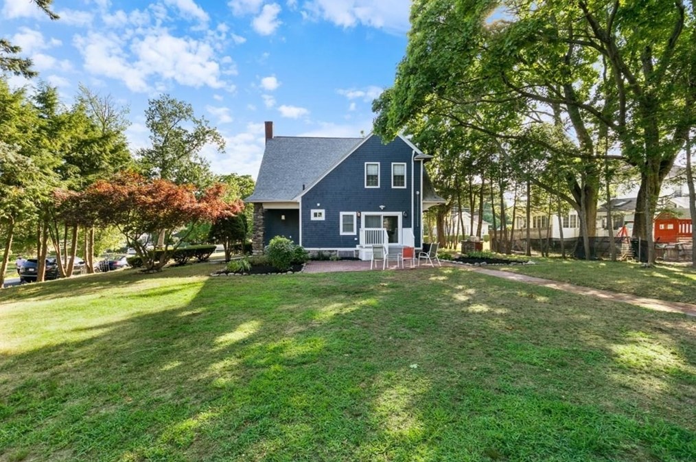 497 Prospect St, Methuen MA 01844-5126 exterior