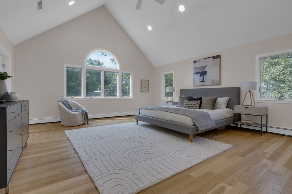 15 Marcellus Dr, Newton MA 02459-2934 exterior