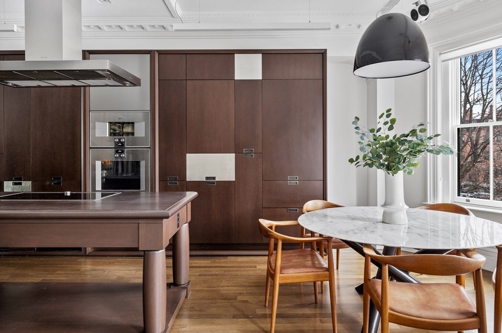 39 Un Park, Boston MA exterior