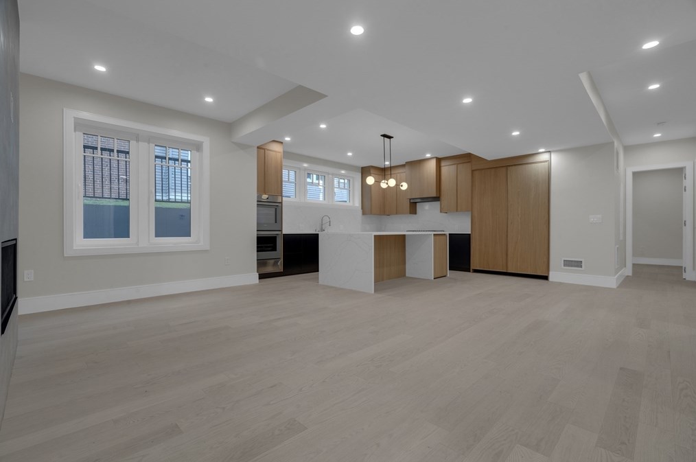 116 Columbia St, Brookline, MA 02446 exterior