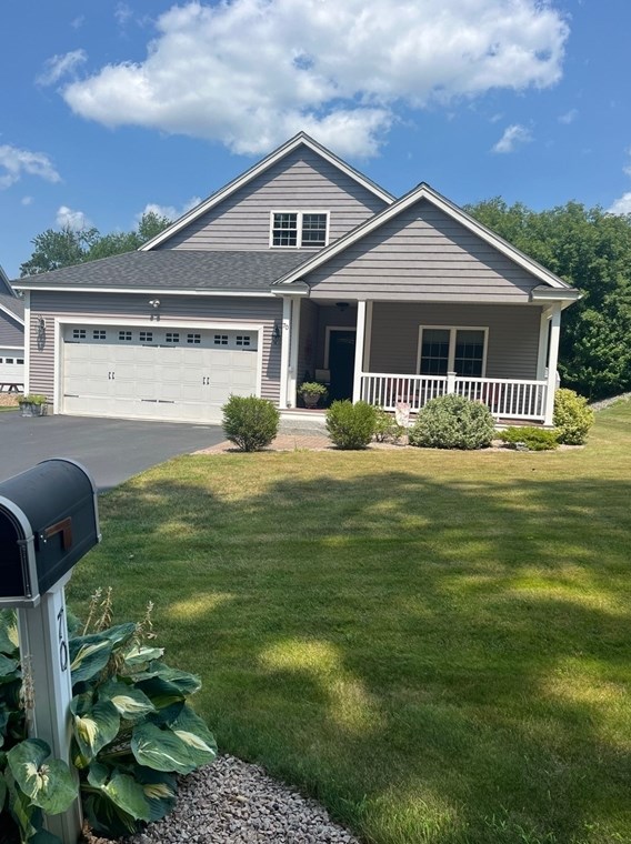 70 Hudson St, Leominster, MA 01453