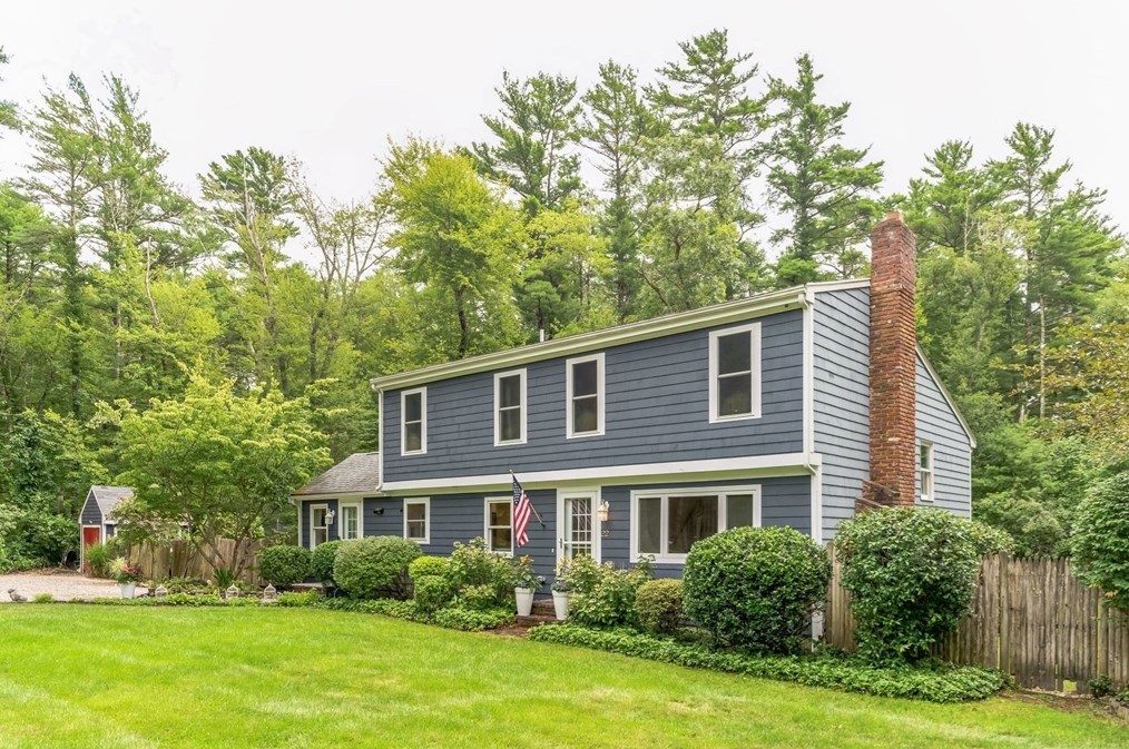 22 Hawthorne Rd, Kingston, MA 02364