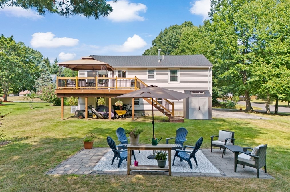 13 Indian Rock Rd, Haverhill MA  01832-1254 exterior