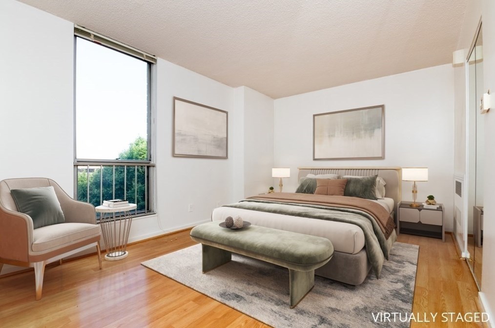 44 Washington St #717, Brookline, MA 02445