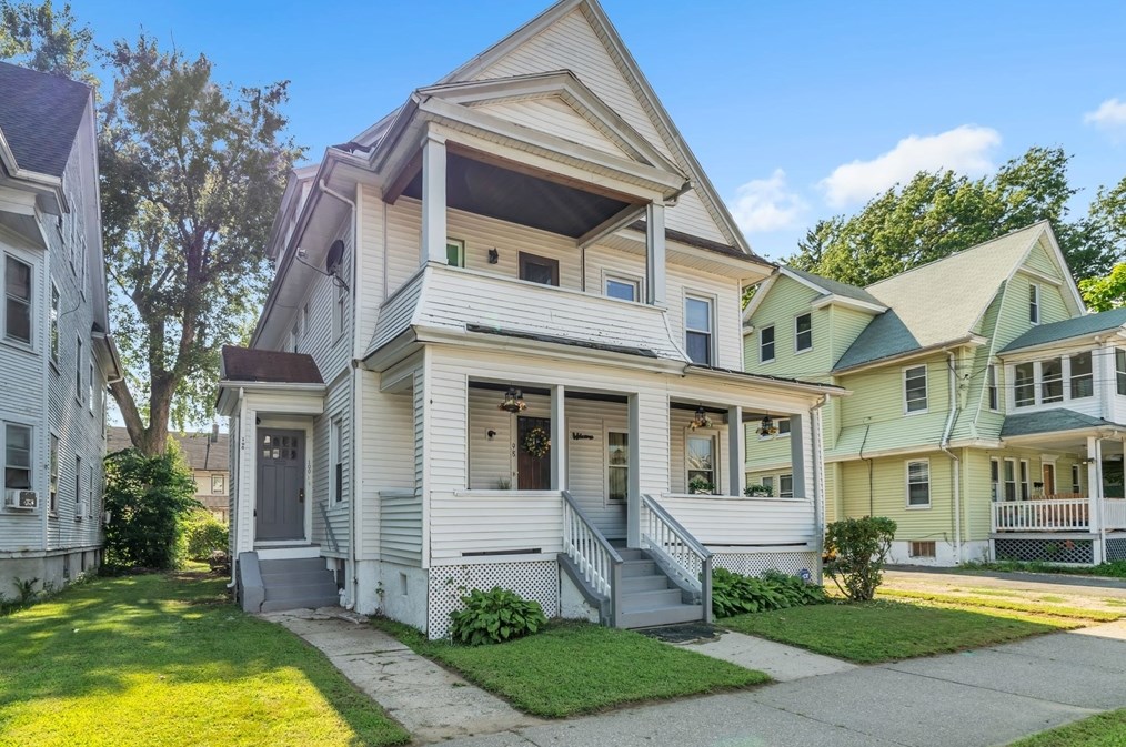 98-100 Whittier St, Springfield, MA 01108