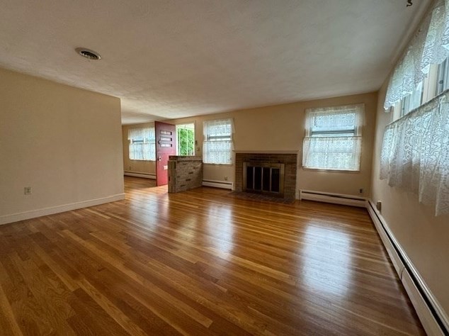 26 Pelham Rd, Waltham, MA 02453