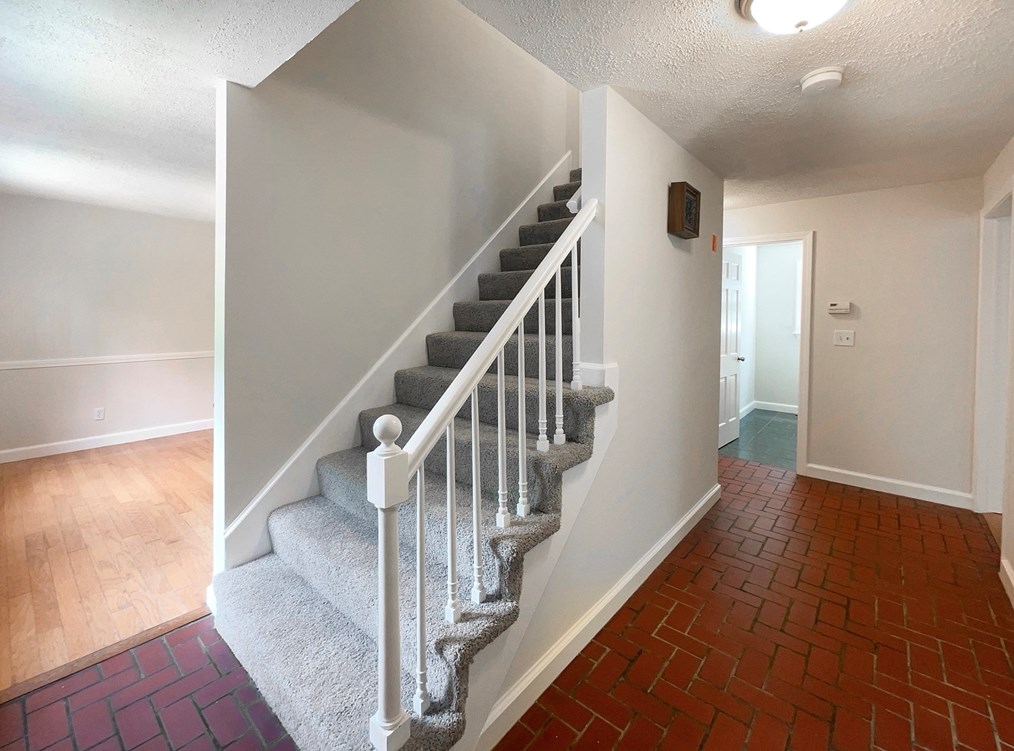 540 Broadway, Haverhill MA 01830-2400 exterior