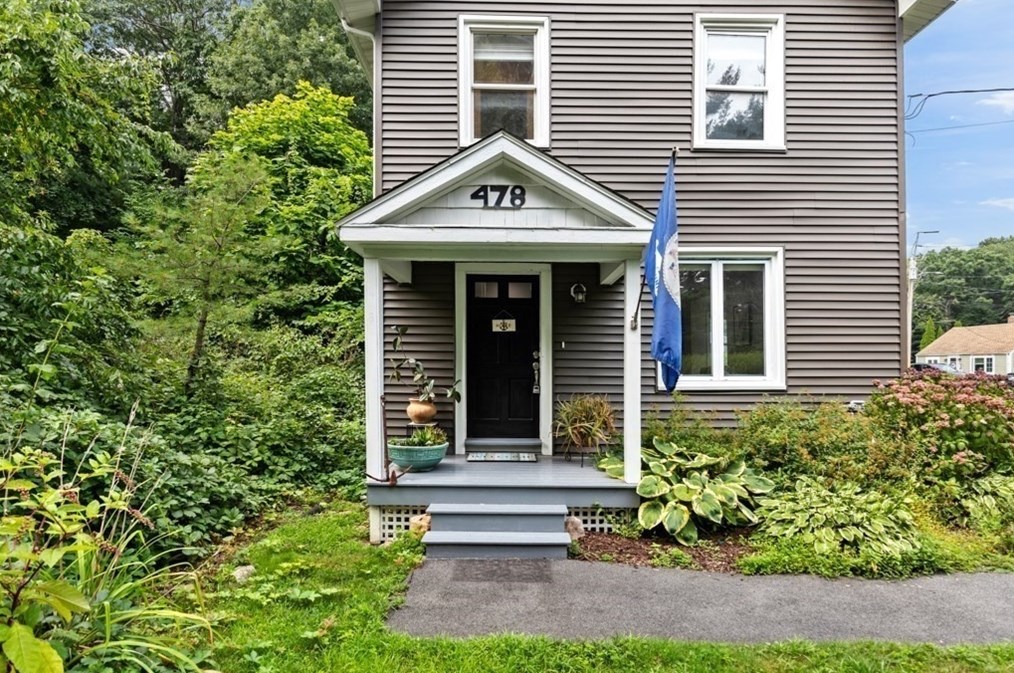 478 Salem St, Lynnfield, MA 01940