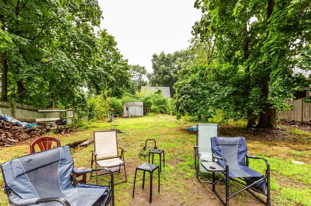 81 Mill St, Randolph, MA 02368