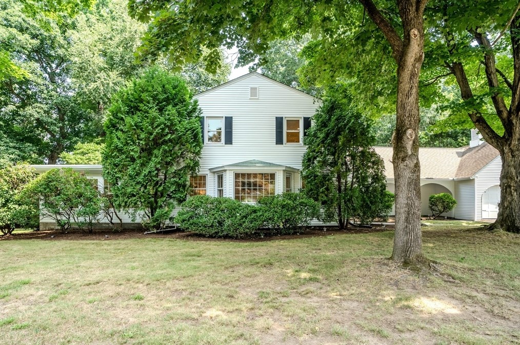 130 Arlington Rd, Springfield, MA 01106