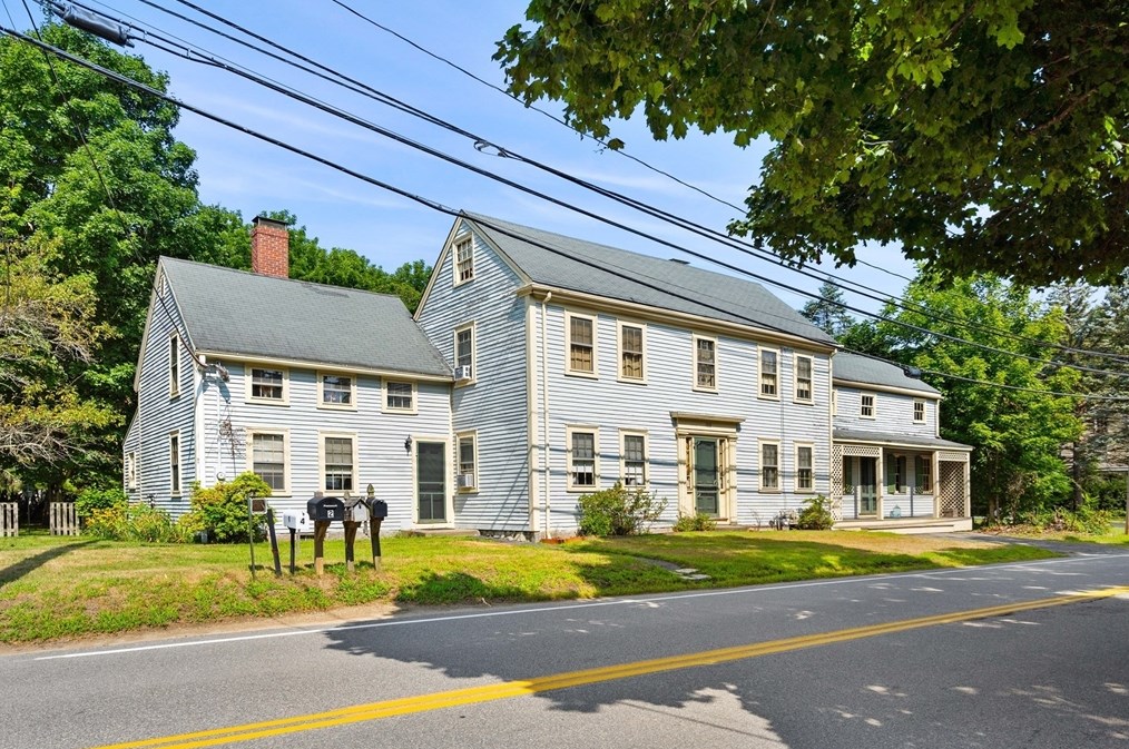108 Central St, Rowley, MA 01969