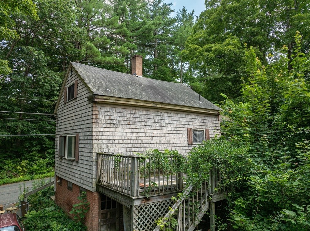 58 Walnut Hill Rd, Orange, MA 01364
