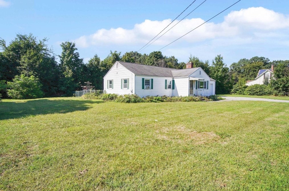 627 Morgan Rd, West Springfield, MA 01089 exterior