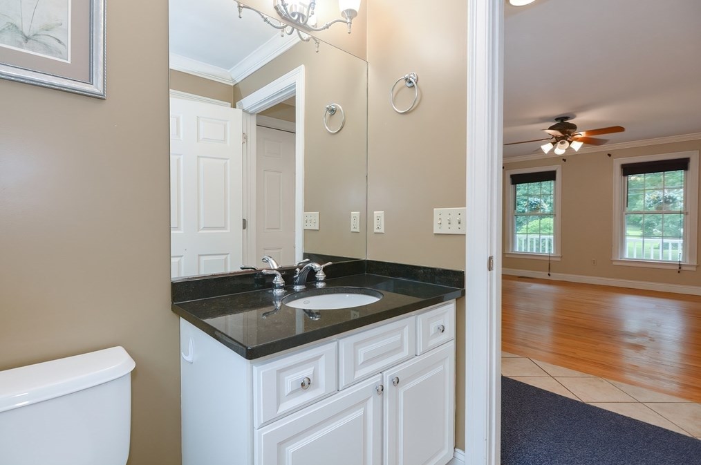 126 Pleasant St, Rehoboth MA  02769-1622 exterior