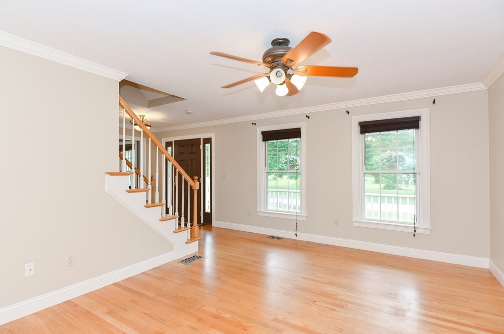 126 Pleasant St, Rehoboth MA  02769-1622 exterior