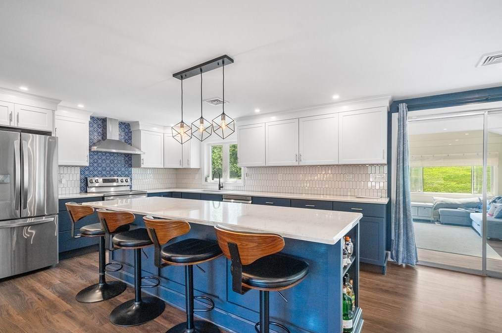 18 Bulow Rd, Hingham, MA 02043 exterior