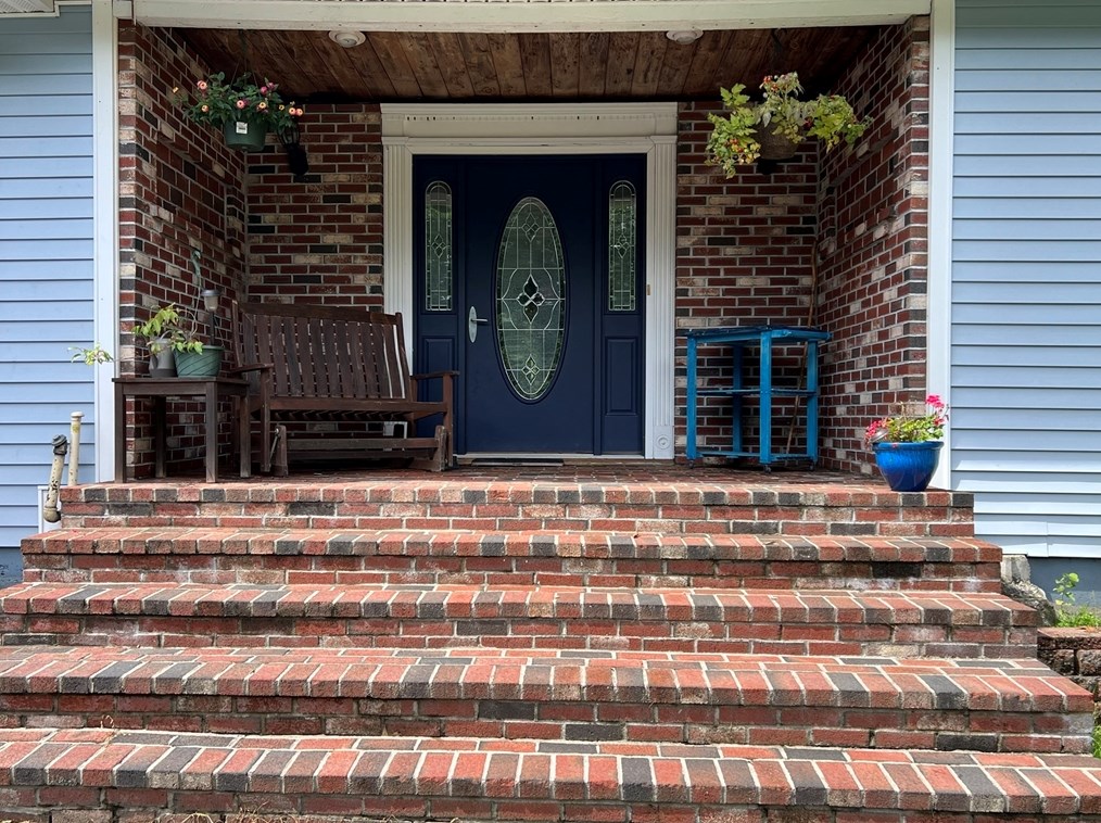 20 Bathrick Rd, Gardner, MA 01473